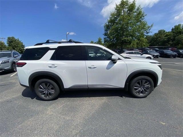 new 2025 Nissan Pathfinder car, priced at $39,089