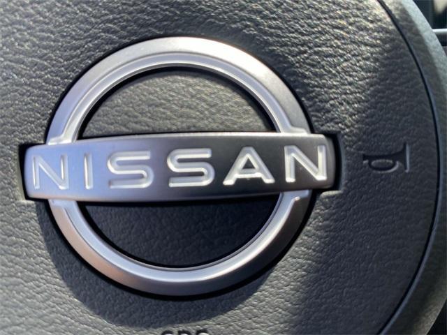 new 2025 Nissan Pathfinder car, priced at $38,689