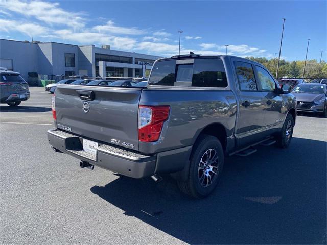 new 2024 Nissan Titan car, priced at $45,924