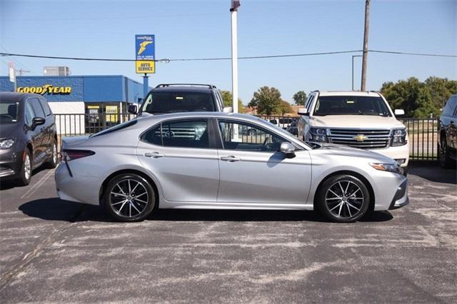 used 2023 Toyota Camry Hybrid car, priced at $30,951