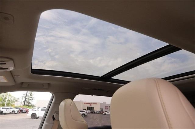 used 2024 Toyota Highlander car, priced at $51,955