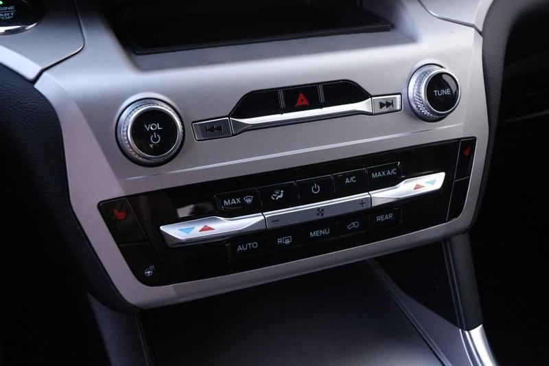 used 2021 Ford Explorer car, priced at $22,118