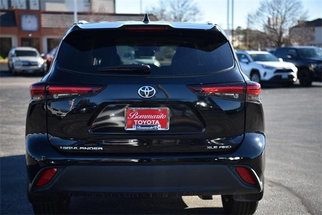 used 2024 Toyota Highlander car, priced at $46,866