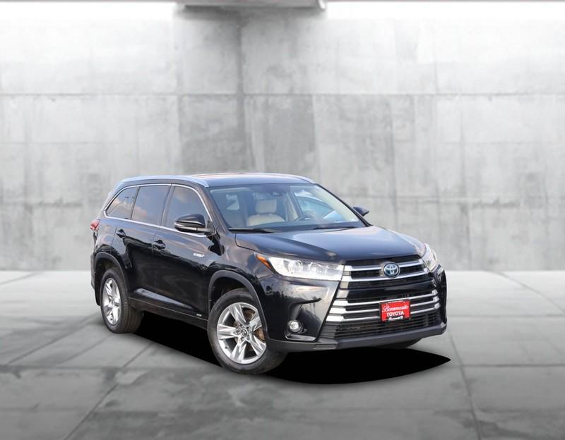 used 2019 Toyota Highlander Hybrid car, priced at $27,190
