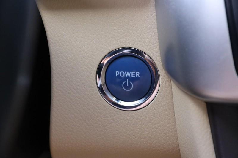 used 2019 Toyota Highlander Hybrid car, priced at $27,190