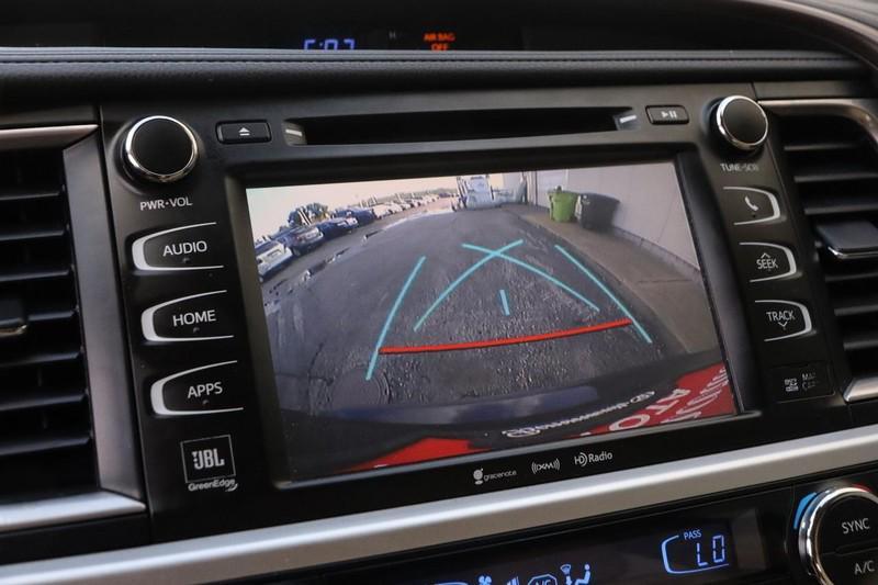 used 2019 Toyota Highlander Hybrid car, priced at $27,190