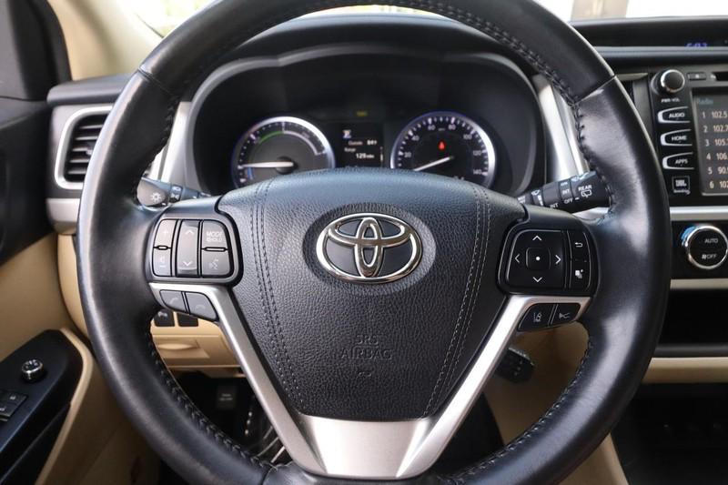 used 2019 Toyota Highlander Hybrid car, priced at $27,190