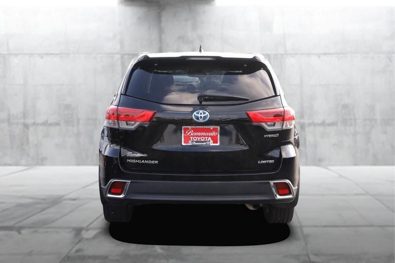 used 2019 Toyota Highlander Hybrid car, priced at $27,190