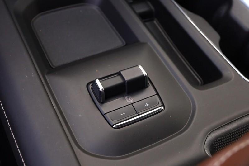 used 2024 GMC Sierra 2500 car, priced at $82,000