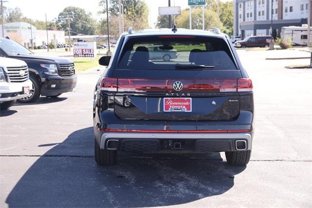 used 2024 Volkswagen Atlas car, priced at $44,867