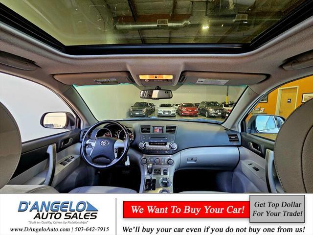 used 2012 Toyota Highlander car, priced at $14,900