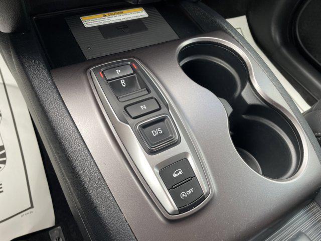 used 2022 Honda Pilot car, priced at $36,975