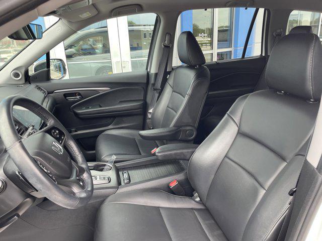 used 2022 Honda Pilot car, priced at $36,975
