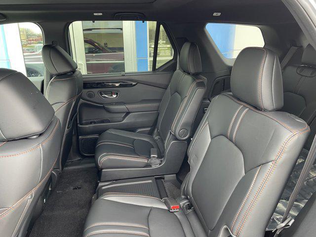 new 2025 Honda Pilot car, priced at $51,200