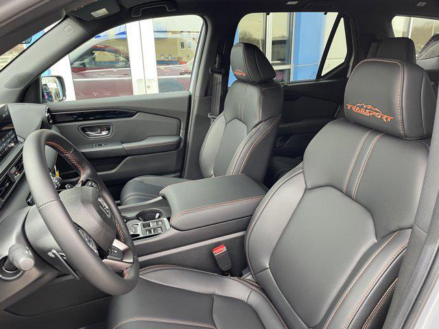 new 2025 Honda Pilot car, priced at $51,200