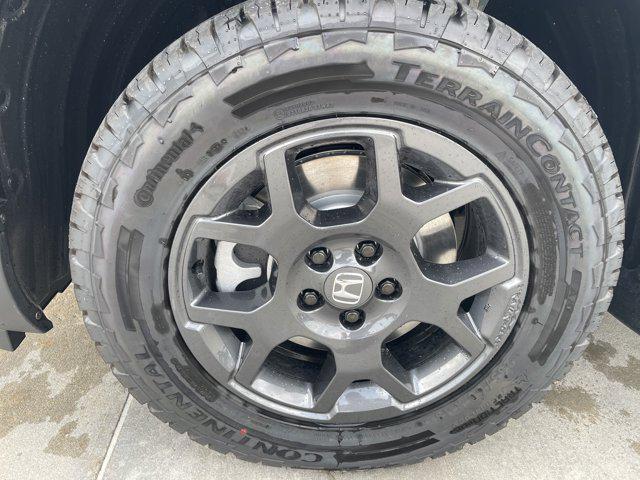 new 2025 Honda Pilot car, priced at $51,305