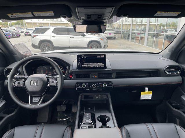 new 2025 Honda Pilot car, priced at $51,305