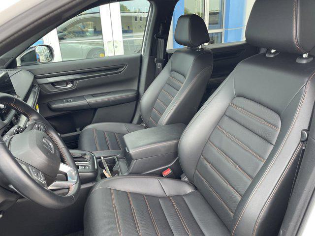 used 2025 Honda CR-V Hybrid car, priced at $38,975