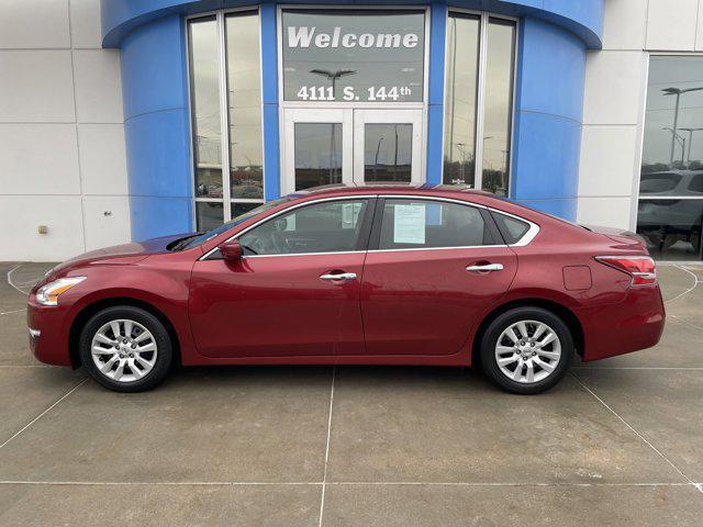 used 2015 Nissan Altima car, priced at $12,975