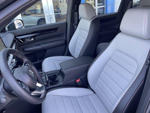 new 2026 Honda CR-V Hybrid car, priced at $43,645