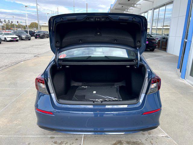 new 2026 Honda Civic Hybrid car, priced at $33,945