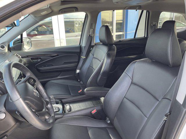 used 2022 Honda Pilot car, priced at $36,875