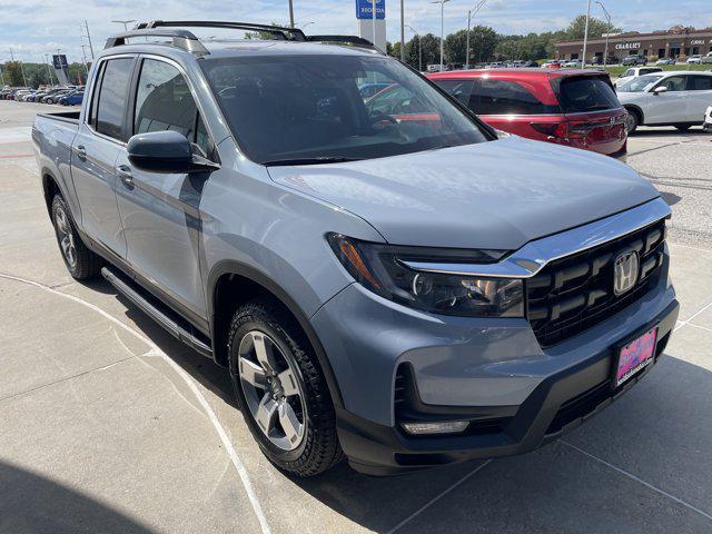 used 2025 Honda Ridgeline car, priced at $40,500
