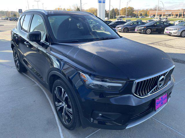 used 2021 Volvo XC40 car, priced at $19,875