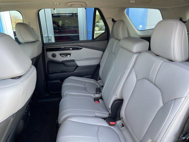 new 2025 Honda Pilot car, priced at $51,095