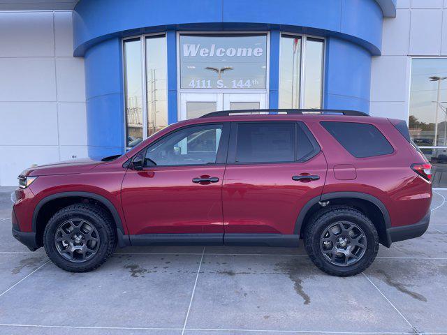 new 2025 Honda Pilot car, priced at $51,350