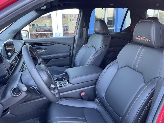 new 2025 Honda Pilot car, priced at $51,350