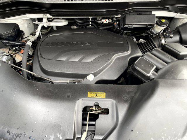 used 2022 Honda Pilot car, priced at $34,875