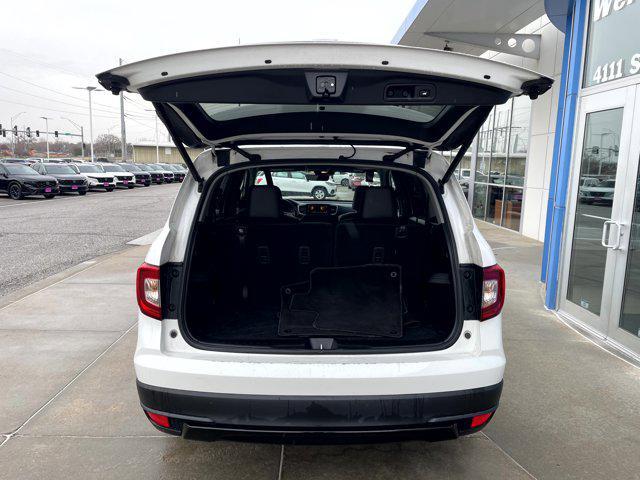 used 2022 Honda Pilot car, priced at $34,875