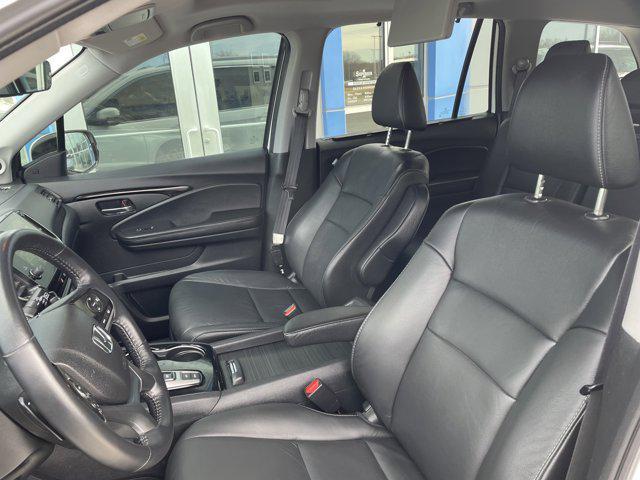 used 2022 Honda Pilot car, priced at $34,675