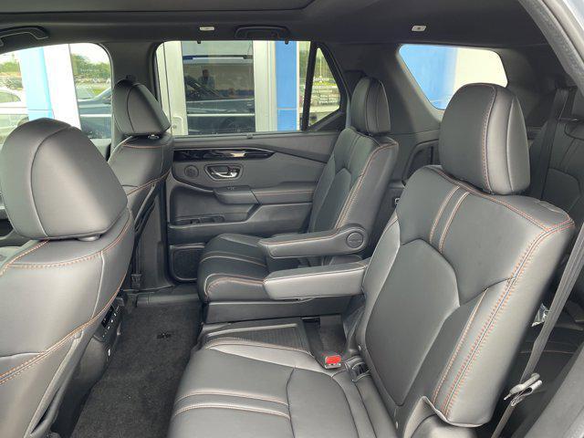new 2025 Honda Pilot car, priced at $51,610