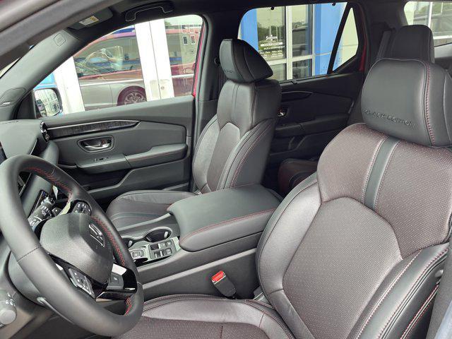 new 2025 Honda Pilot car, priced at $56,530