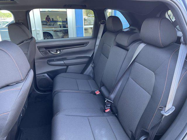 new 2026 Honda CR-V Hybrid car, priced at $40,195