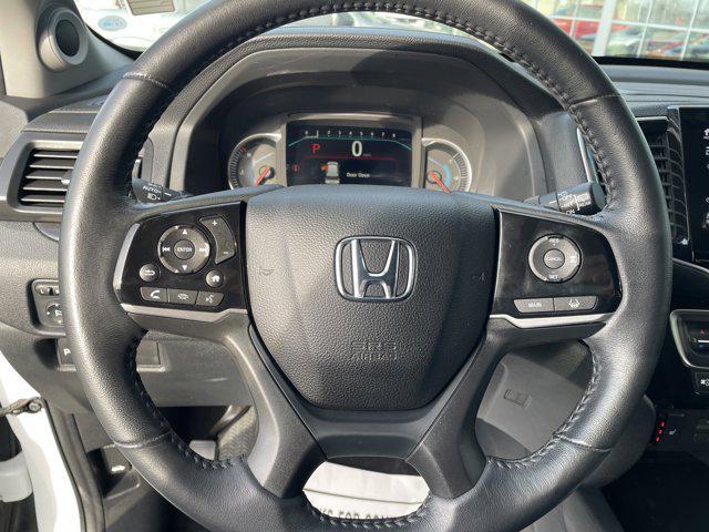 used 2022 Honda Pilot car, priced at $37,875