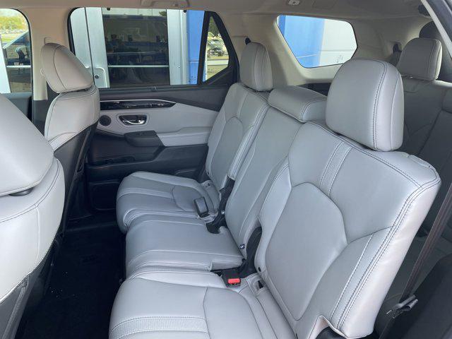 new 2025 Honda Pilot car, priced at $47,095