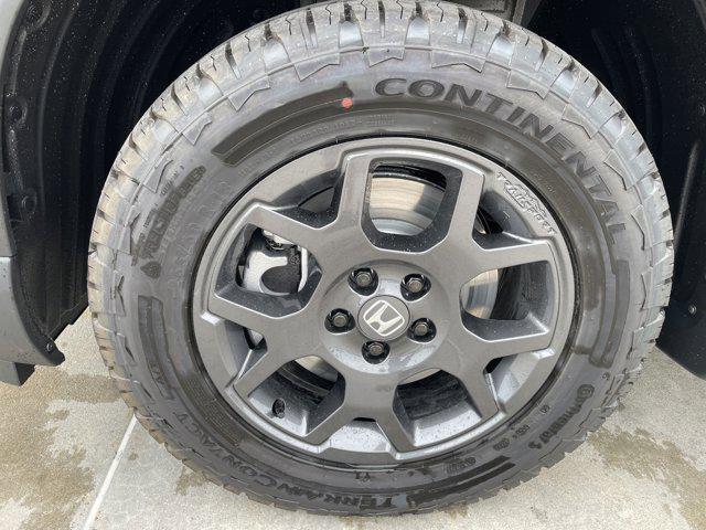 new 2025 Honda Pilot car, priced at $51,350