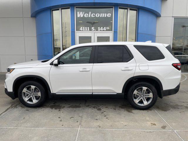 new 2025 Honda Pilot car, priced at $47,505