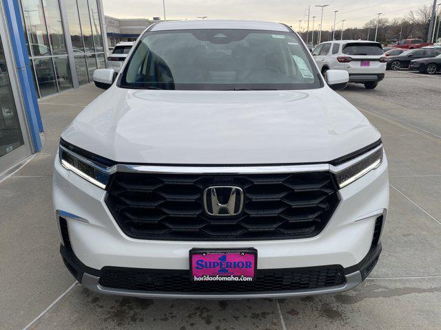 new 2025 Honda Pilot car, priced at $47,505