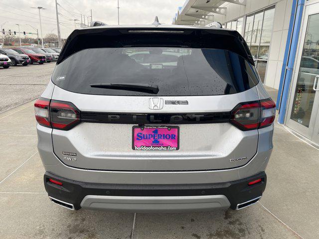 new 2025 Honda Pilot car, priced at $51,095
