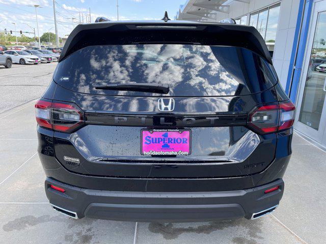 new 2025 Honda Pilot car, priced at $43,695