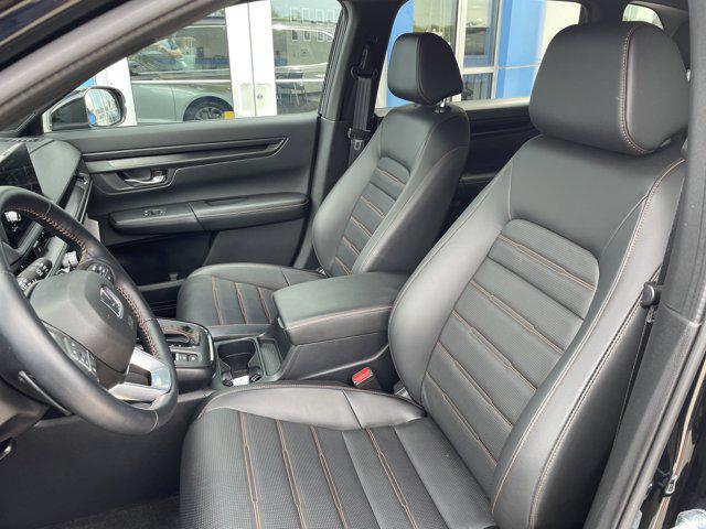 used 2025 Honda CR-V Hybrid car, priced at $38,975