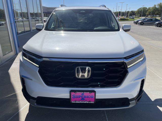 used 2023 Honda Pilot car, priced at $44,975