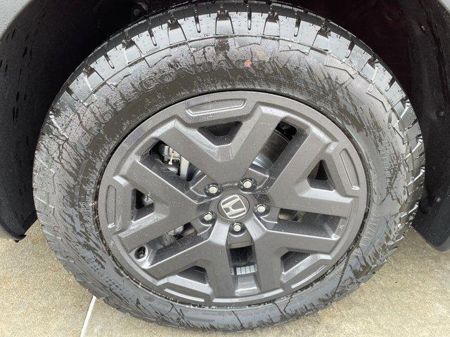 new 2026 Honda CR-V Hybrid car, priced at $40,705