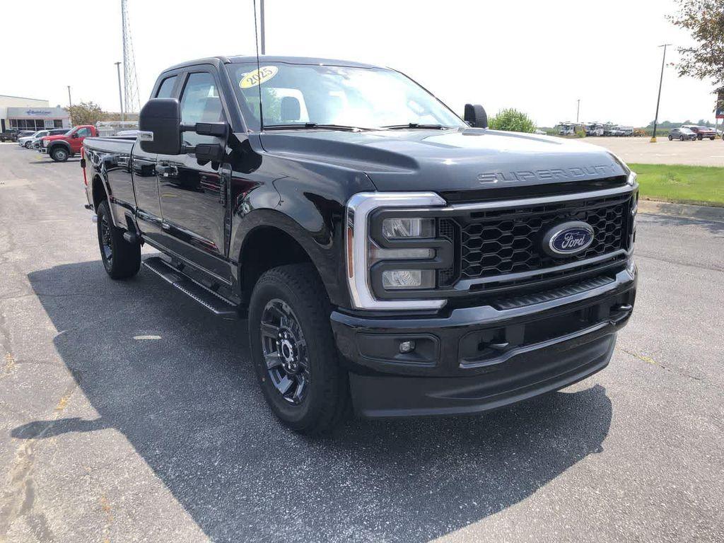 new 2025 Ford F-350 car, priced at $59,388