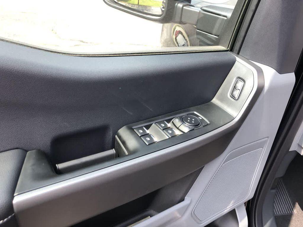 new 2025 Ford F-350 car, priced at $59,388