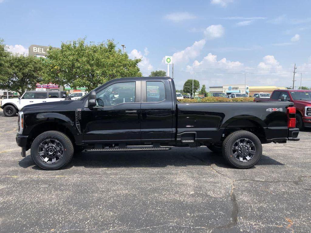 new 2025 Ford F-350 car, priced at $59,388